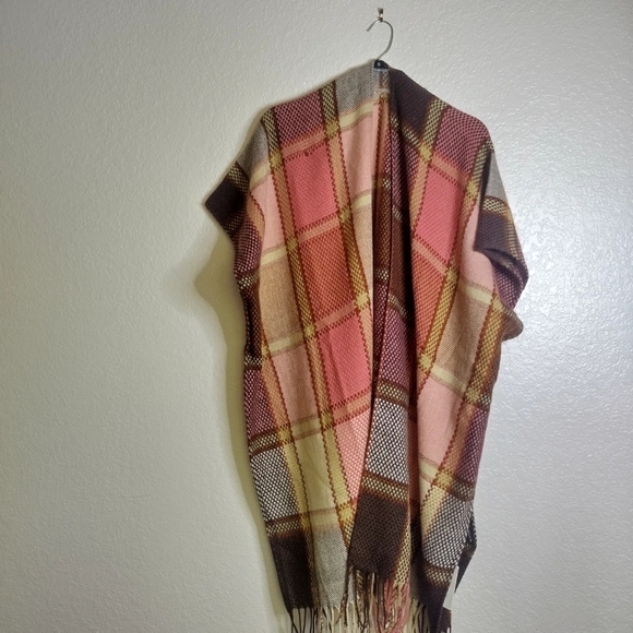 NWT Anthropologie do everything in love plaid poncho sz one size - Picture 1 of 6
